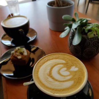 GrindTime Coffee - Caramel latte & cinnamon pumpkin cake - Coffee & Tea Near Me - Gilbert, Arizona