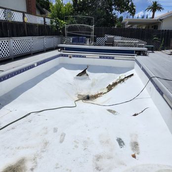 Green Group Remodeling - Broken pool, pool cover, deck - General Contractors Near Me - Concord, California