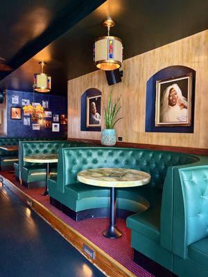 The Quarter Club by null