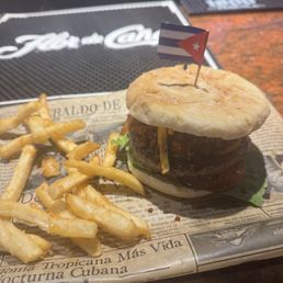 Dom Ramon Burger Dom Ramon Burger