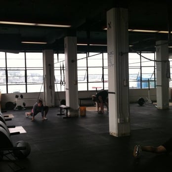 Tiltshift CrossFit - Interval Training Gyms Near Me - Seattle, Washington