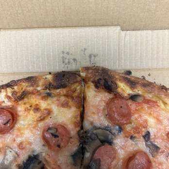 La Bella Pizza - Pizza Near Me - Fredericksburg, Virginia La Bella Pizza - Pizza Near Me - Fredericksburg, Virginia