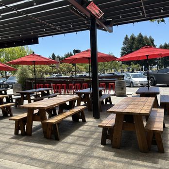 Old Caz Beer - Patio - Breweries Near Me - Rohnert Park, California
