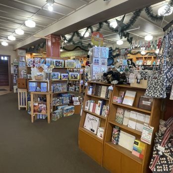 Copperfield's Books - Bookstores Near Me - Sebastopol, California