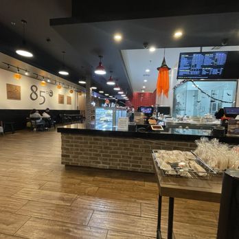 85°C Bakery Cafe - Inside - Coffee & Tea Near Me - Chino Hills, California