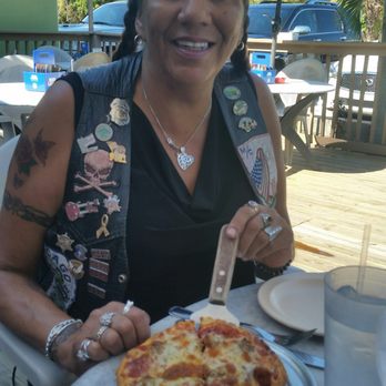 Pusateri's Chicago Pizza - The real deal sausage on the pie - Pizza Near Me - Stuart, Florida