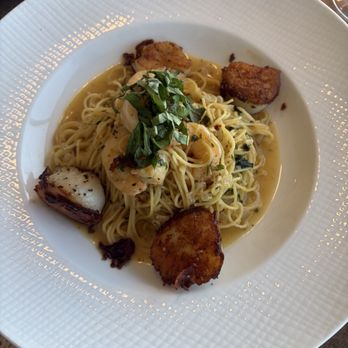 1717 The Rooftop - Shrimp and Scallop Scampi - Bars Near Me - Greenville, North Carolina