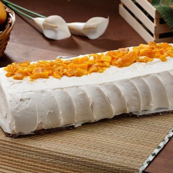 Los Merla Bakery - Cream cheese filled Peach Roll - Custom Cakes Near Me - Richardson, Texas