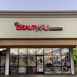 Beauty 4U - Front of the store.