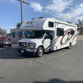 La Mesa RecVan - Phoenix - Test drive this 27 footer but decided the 29 is for us. - RV Dealers Near Me - Phoenix, Arizona