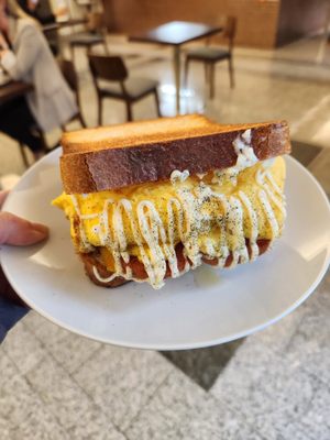 Bread x Butter Cafe Downtown by null