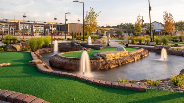 Topgolf by null
