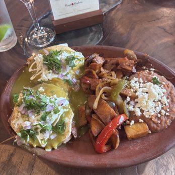 Rosa Madera - Huevos Rancheros - Mexican Near Me - Sacramento, California Rosa Madera - Huevos Rancheros - Mexican Near Me - Sacramento, California