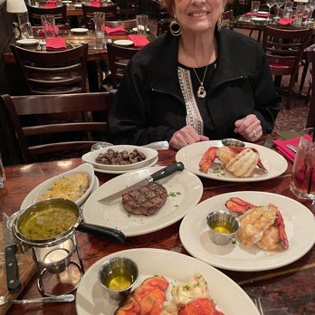 Sperry's Restaurant - Steakhouses Near Me - Franklin, Tennessee Sperry's Restaurant - Steakhouses Near Me - Franklin, Tennessee
