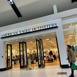 Bower Place - There is not a lot of stores