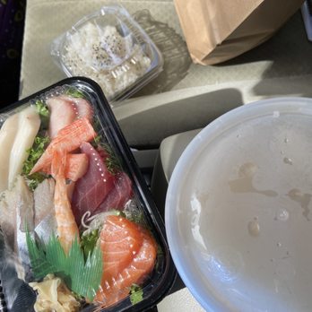 Sumi Sushi - Sashimi Lunch Special - Japanese Near Me - Chicago, Illinois Sumi Sushi - Sashimi Lunch Special - Japanese Near Me - Chicago, Illinois