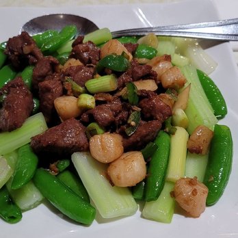 Chefs Wok - Sautéd beef and scallops! - Dim Sum Near Me - Alameda, California