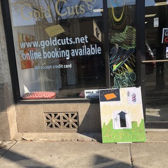 Gold Cuts - Barbers Near Me - Chicago, Illinois