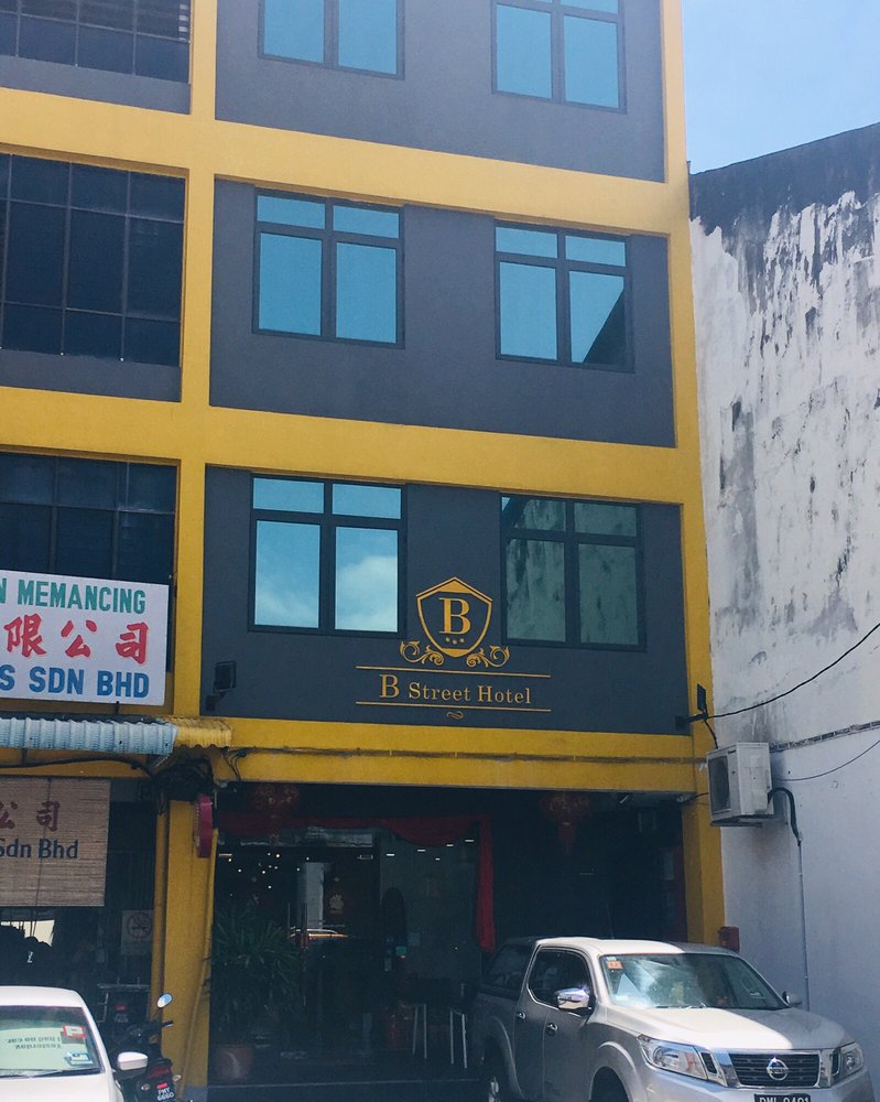 B Street Hotel