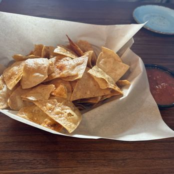 Ola Mexican Kitchen - Chips and salsa...BOMB!! - Mexican Near Me - Long Beach, California