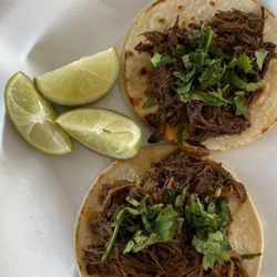 Tacos Mi Mexico - Two birria tacos
