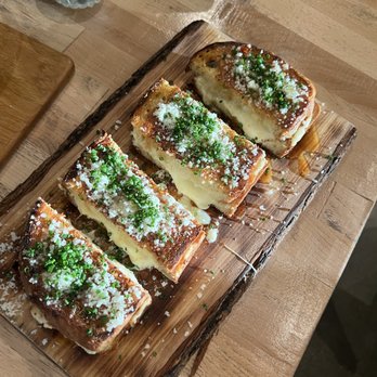 Bacchus Bar & Bistro - Grilled cheese - Cocktail Bars Near Me - Irvine, California