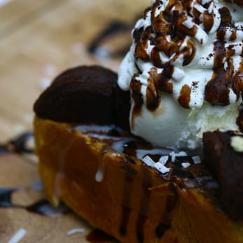 Hangout - Chocolate Thunder Brick Toast - Desserts Near Me - Ottawa, Ontario Hangout - Chocolate Thunder Brick Toast - Desserts Near Me - Ottawa, Ontario