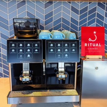 Alaska Lounge - Terminal 1 - Self serve espresso drinks - Airport Lounges Near Me - San Francisco, California Alaska Lounge - Terminal 1 - Self serve espresso drinks - Airport Lounges Near Me - San Francisco, California