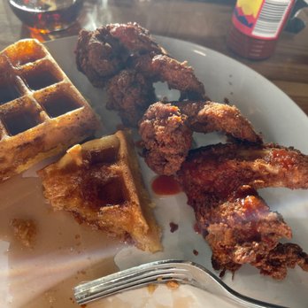 Freddie G's Chicken And Waffle - Waffles Near Me - St Louis, Missouri