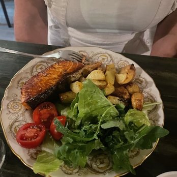 Agrodolce Roma - Salmon - Roman Near Me - Rome, RM