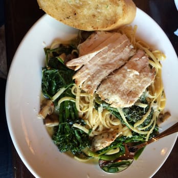 Pappadeaux Seafood Kitchen - Chicken linguine - Seafood Near Me - Pharr, Texas