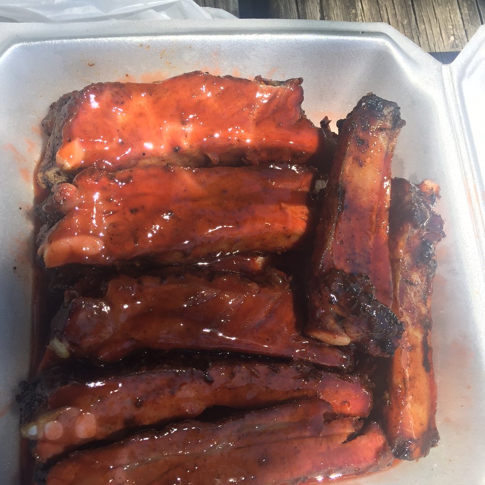 Ron's BBQ - Half slab of ribs - Barbeque Near Me - Cincinnati, Ohio Ron's BBQ - Half slab of ribs - Barbeque Near Me - Cincinnati, Ohio