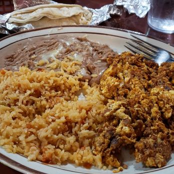 El Aguila Real - Huevos - Mexican Near Me - Des Moines, Iowa