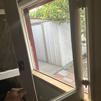 Enrique Arellano Glass - repaired glass :) - Glass & Mirrors Near Me