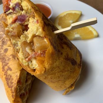 Thornton Distilling - Breakfast burrito - Distilleries Near Me - Thornton, Illinois