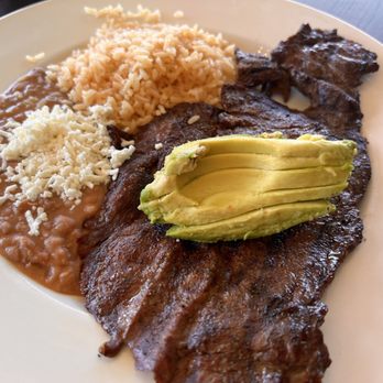 Floriano's Mexican Food - Grilled meat plate - Mexican Near Me - Lompoc, California Floriano's Mexican Food - Grilled meat plate - Mexican Near Me - Lompoc, California