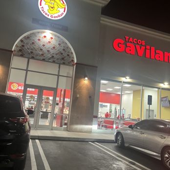 Tacos Gavilan - Front of building - Mexican Near Me - Norwalk, California