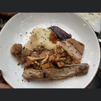 The Raymond 1886 - Pork chops - New American Near Me - Pasadena, California The Raymond 1886 - Pork chops - New American Near Me - Pasadena, California