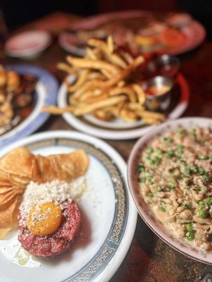 FET-FISK restaurant + bar by null