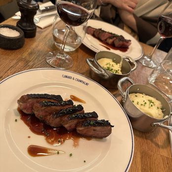 Canard et Champagne - Just the best - French Near Me - Paris, 75 Canard et Champagne - Just the best - French Near Me - Paris, 75