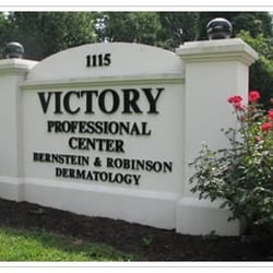 Bernstein & Robinson Dermatology