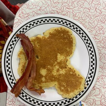 Charlie Parkers - Kids Mouse Cake & Bacon - Diners Near Me - Springfield, Illinois Charlie Parkers - Kids Mouse Cake & Bacon - Diners Near Me - Springfield, Illinois