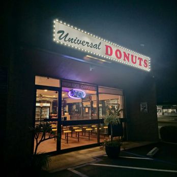 Universal Donuts - Donuts Near Me - El Monte, California Universal Donuts - Donuts Near Me - El Monte, California