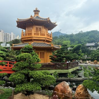 南蓮園池 - Buddhist Temples Near Me - Hong Kong, HK