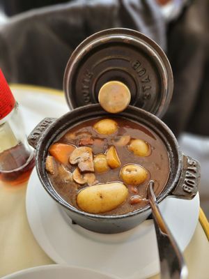 Au Bourguignon du Marais by null