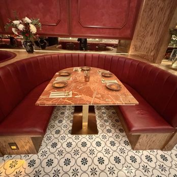 Wang Lang - Booth seating - Thai Near Me - New York, New York