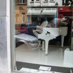 Pianos Maene