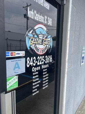 Geechie Garlic Crabs & Seafood by null