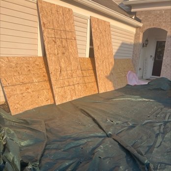 Bone Dry Roofing - Protection of my home and landscaping during installation. - Roofing Near Me - Indianapolis, Indiana