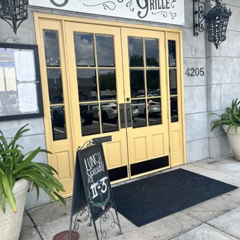 Southdowns Grille - Comfort Food Near Me - Baton Rouge, Louisiana Southdowns Grille - Comfort Food Near Me - Baton Rouge, Louisiana